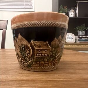 EXCELLENT SLIGHTLY USED ANTIQUE VTG Old American PLANTER POTTERY Small 5”